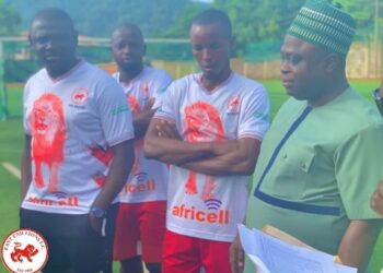 TM ZAINU DEEN KARIM PAYS VISIT TO EAST END LIONS