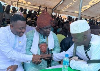 In Kenema… Chief Abdul Kadiru Kaikai Urges Traditional Healers To Embrace Bio’s Re-election