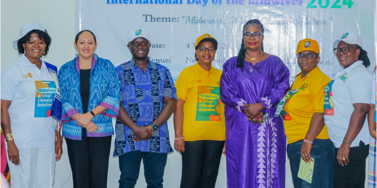 UNFPA and partners celebrate International Day of the Midwife