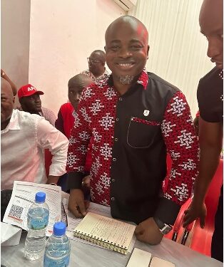 APC Tonkolili District Chairman Endorses Party Registration Process