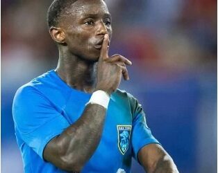 Sierra Leonean Star Issa Kallon Secures Move to Chinese Super League Club Chengdu Rongcheng