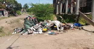 Makeni Residents Blast Council Over Neglected Garbage