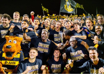 Roverhounds Claim Title with 1-0 Win over Rhode Island